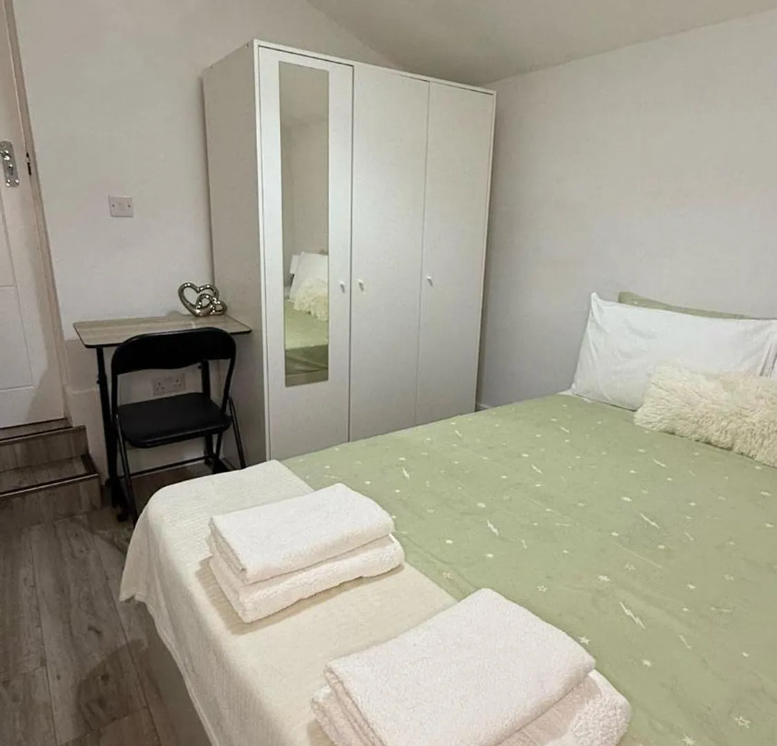 Double Room With Garden View London